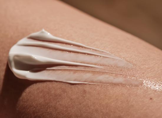 Choisir la bonne crème solaire : Oui, mais comment ?